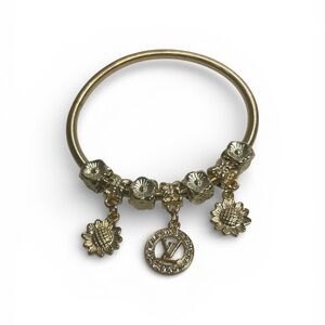 Elegant Charm Bracelet